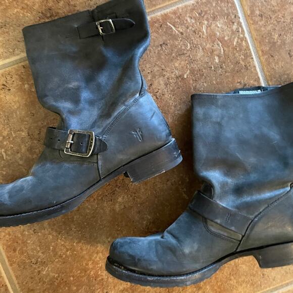 Frye Veronica distressed black Boots Sz 40 - Picture 2 of 10